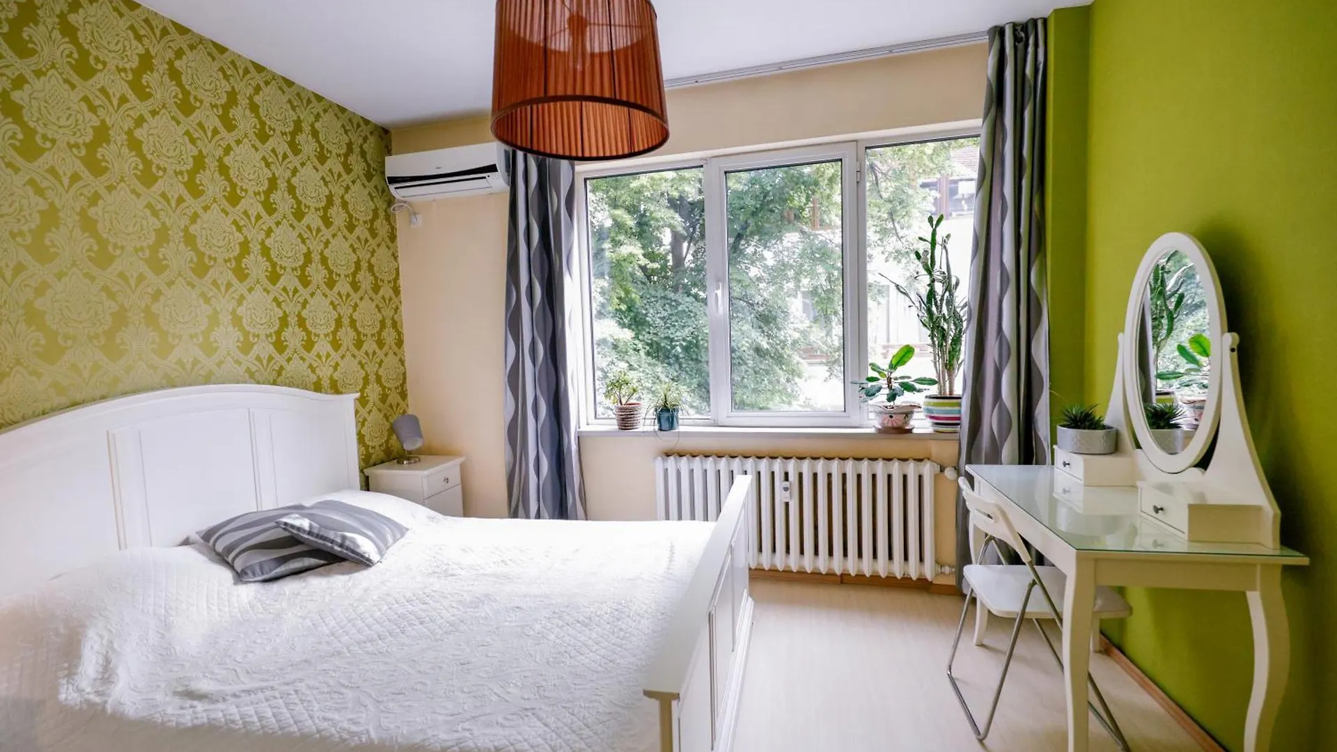 My Orchids Apartment In The Heart Of Sófia